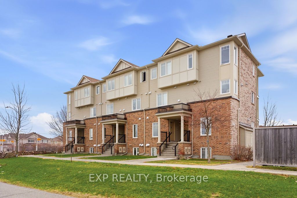 Additional image 2 of 32-2621 Longfields Drive, Ottawa, ON, K2J 2L7