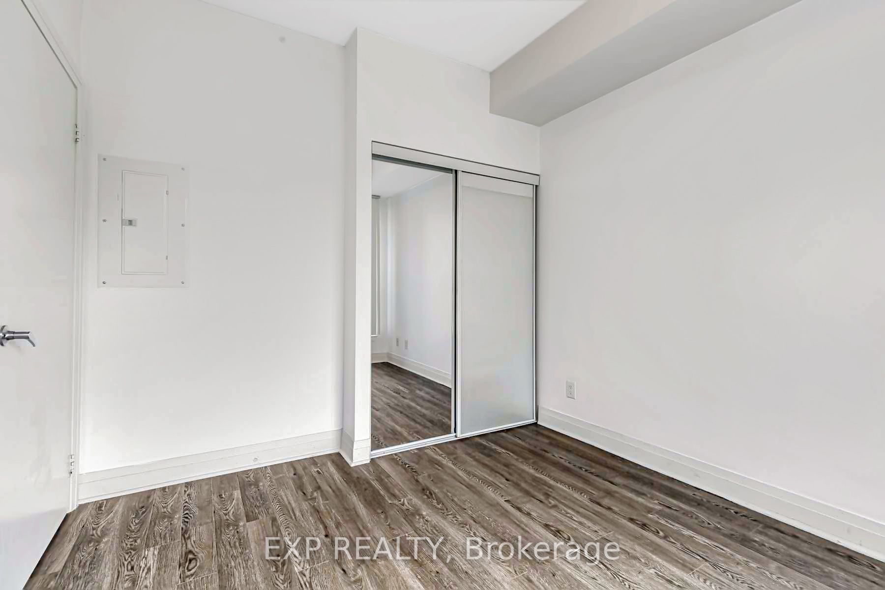 Additional image 5 of 401-17 Kenaston Gardens, Toronto, ON, M2K 1G7
