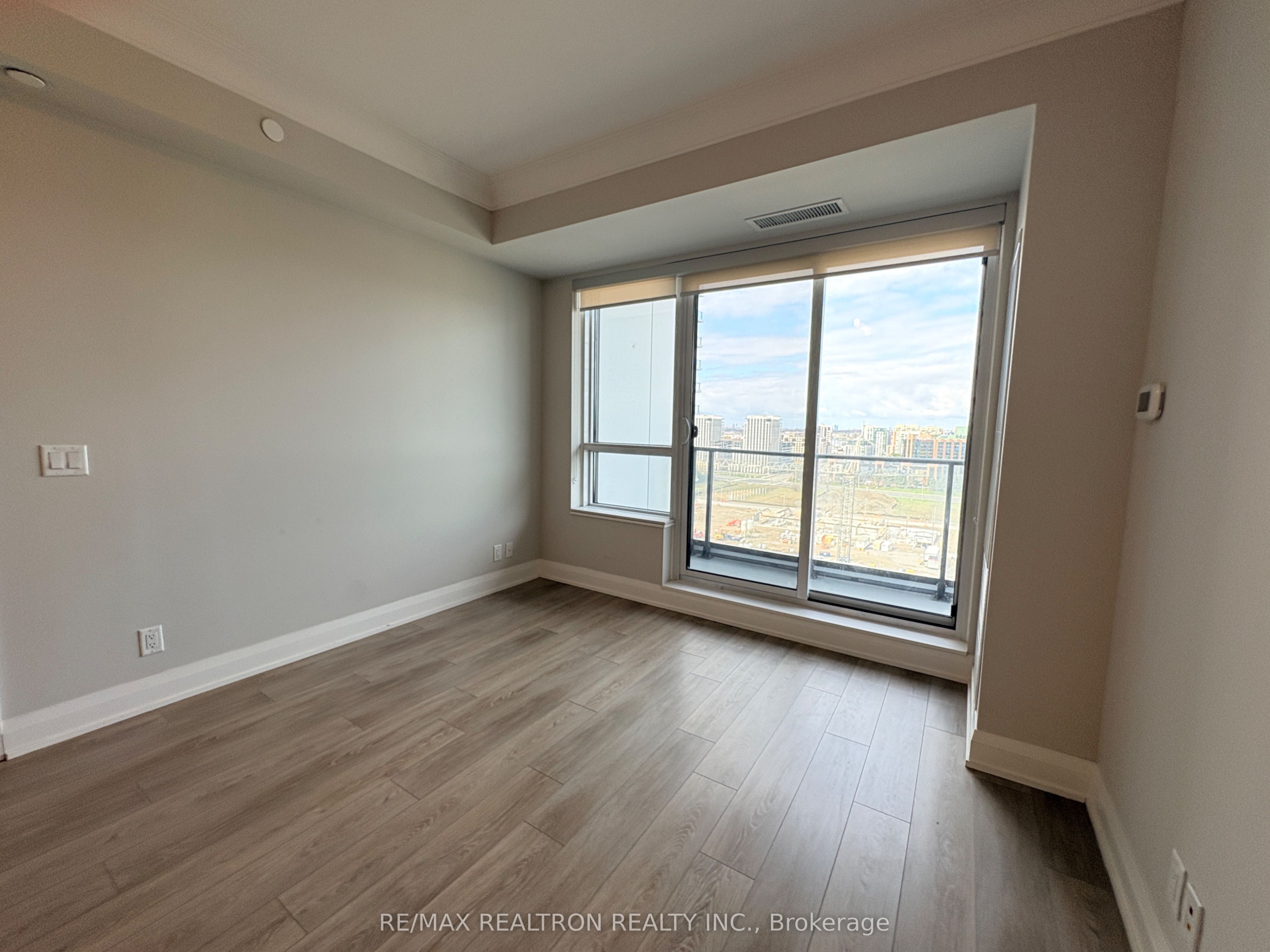Additional image 4 of 1906-18 Water Walk Drive, Markham, ON, L3R 6L5