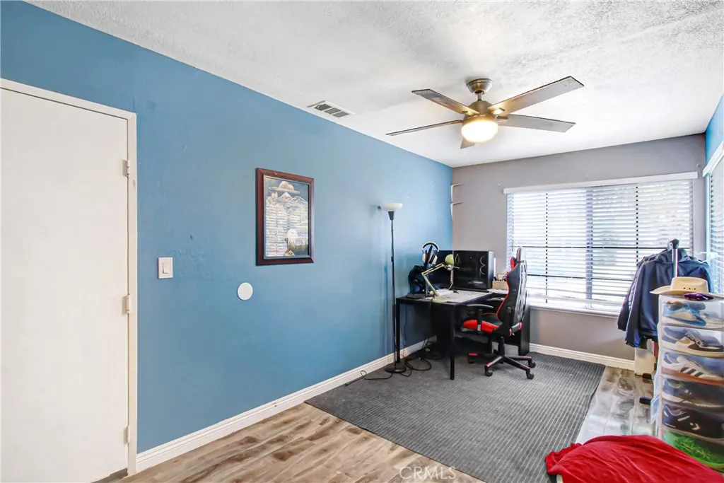 Additional image 28 of 142 S Lamarr St, Rialto, CA 92376