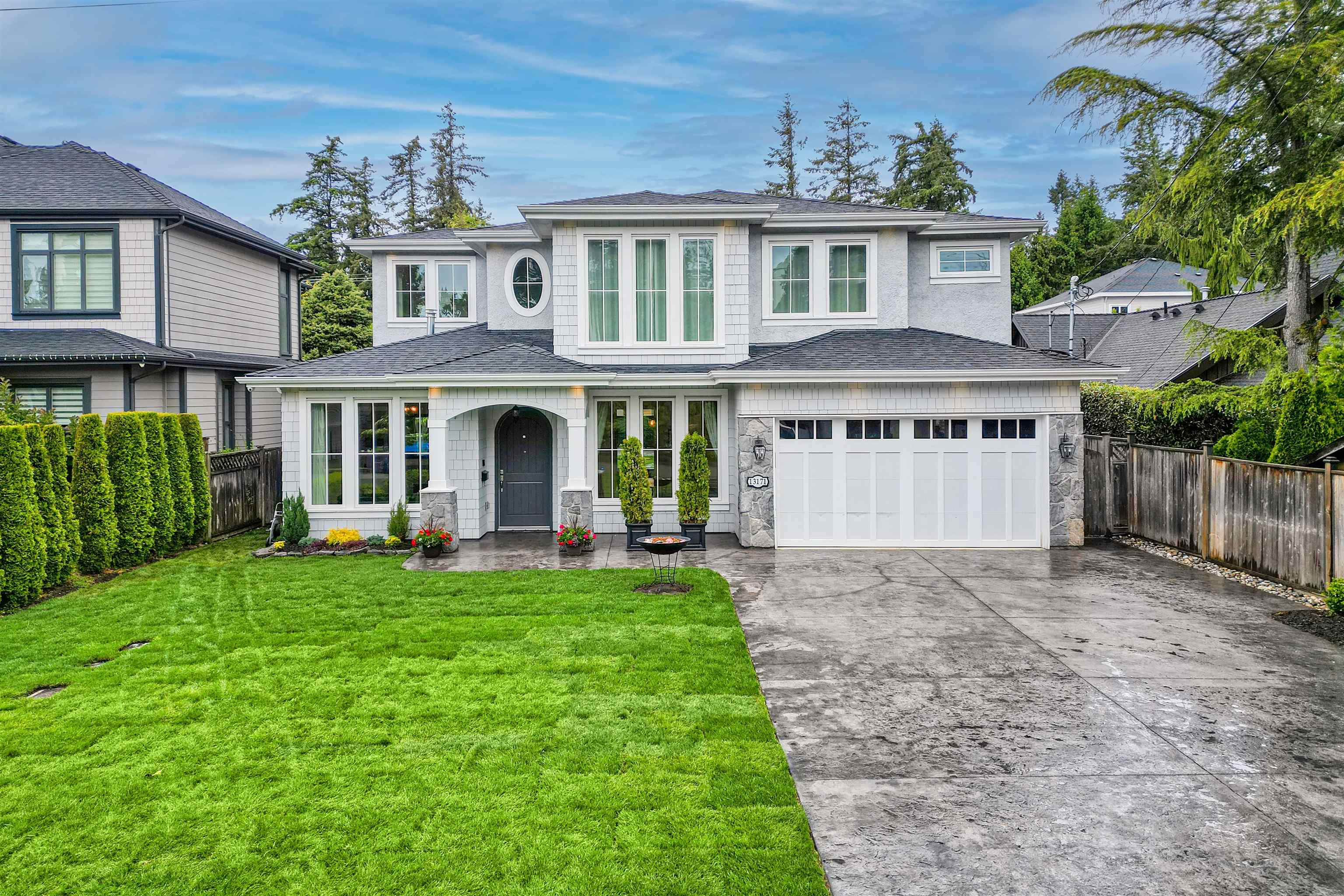 13171 15a Avenue, Surrey, BC, V4A 1M4