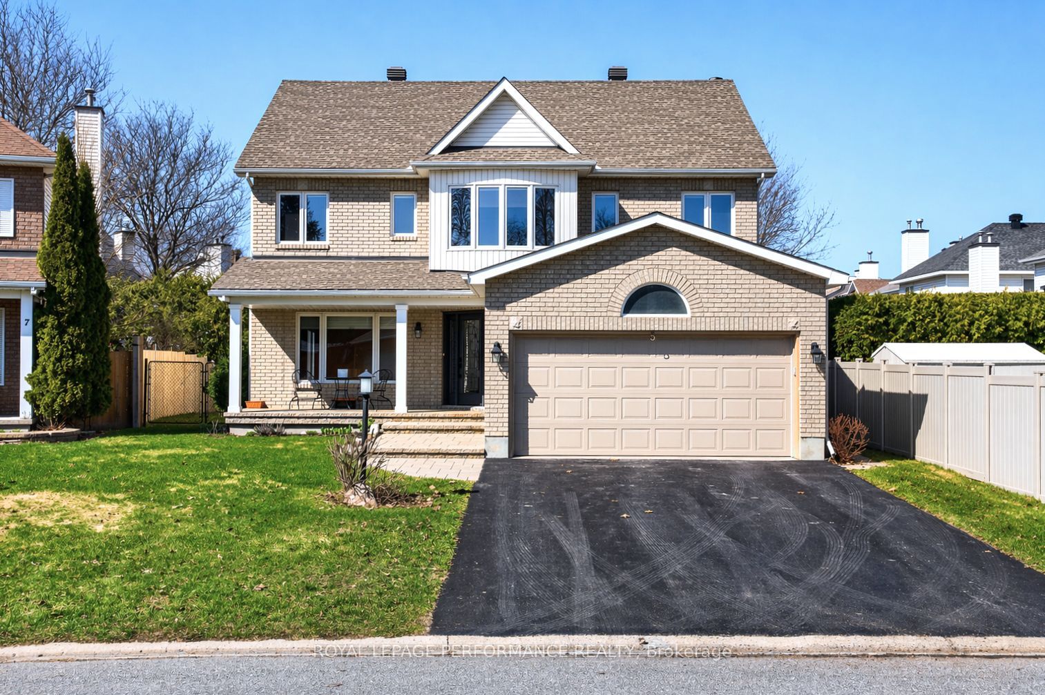 5 Mayford Avenue, Ottawa, ON, K2G 6A7