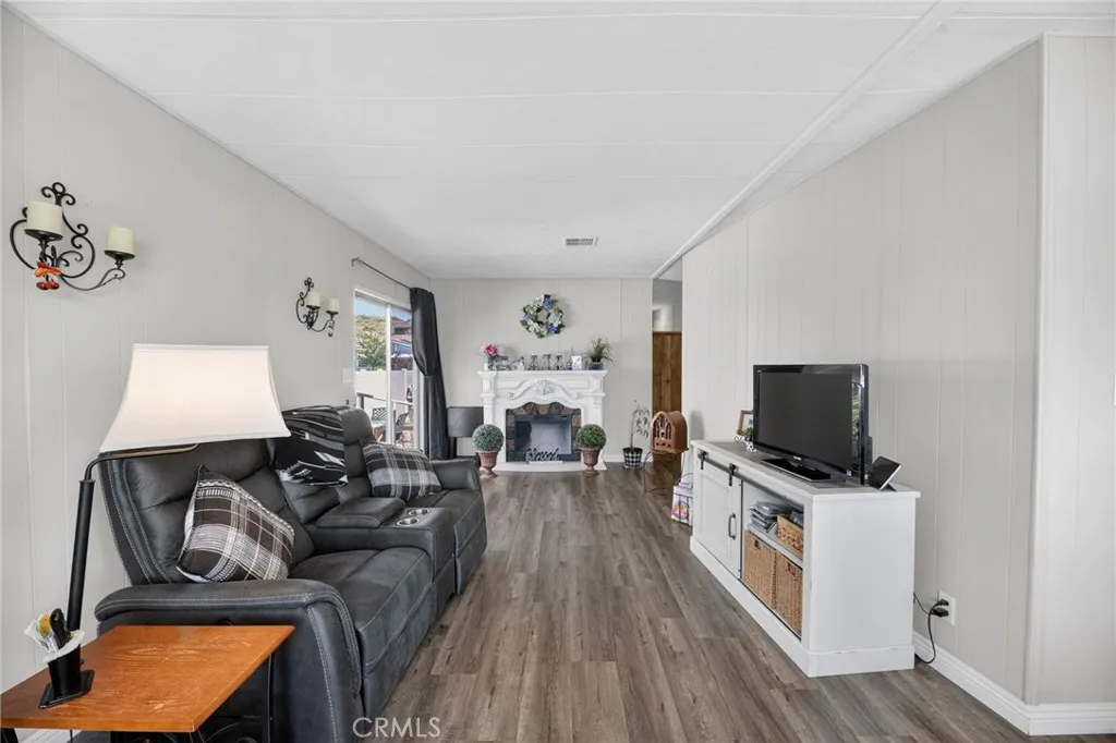 Additional image 51 of 38077 Via Del Largo, Murrieta, CA 92563
