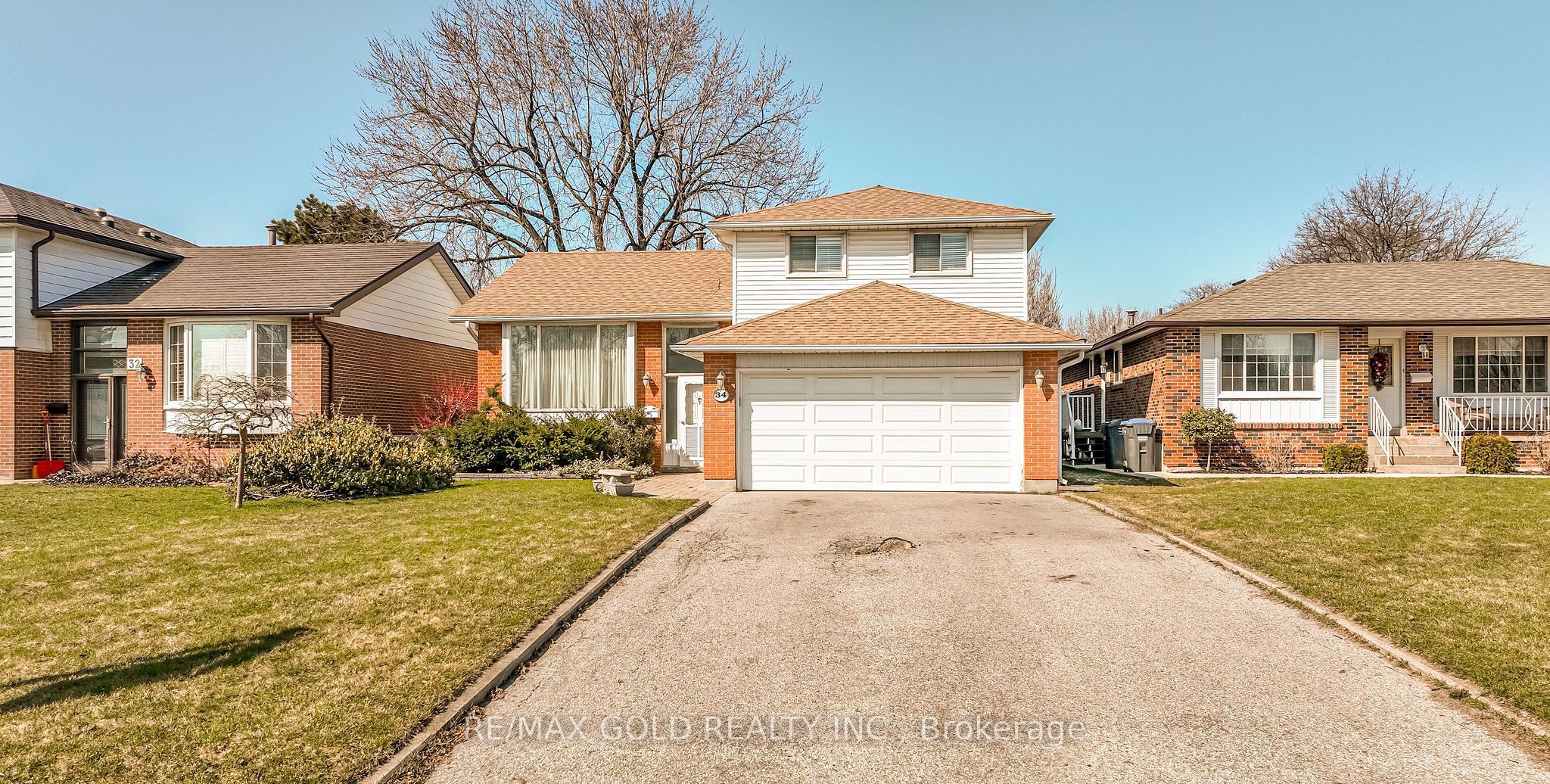 34 Deerfield Crescent, Brampton, ON, L6T 1K7