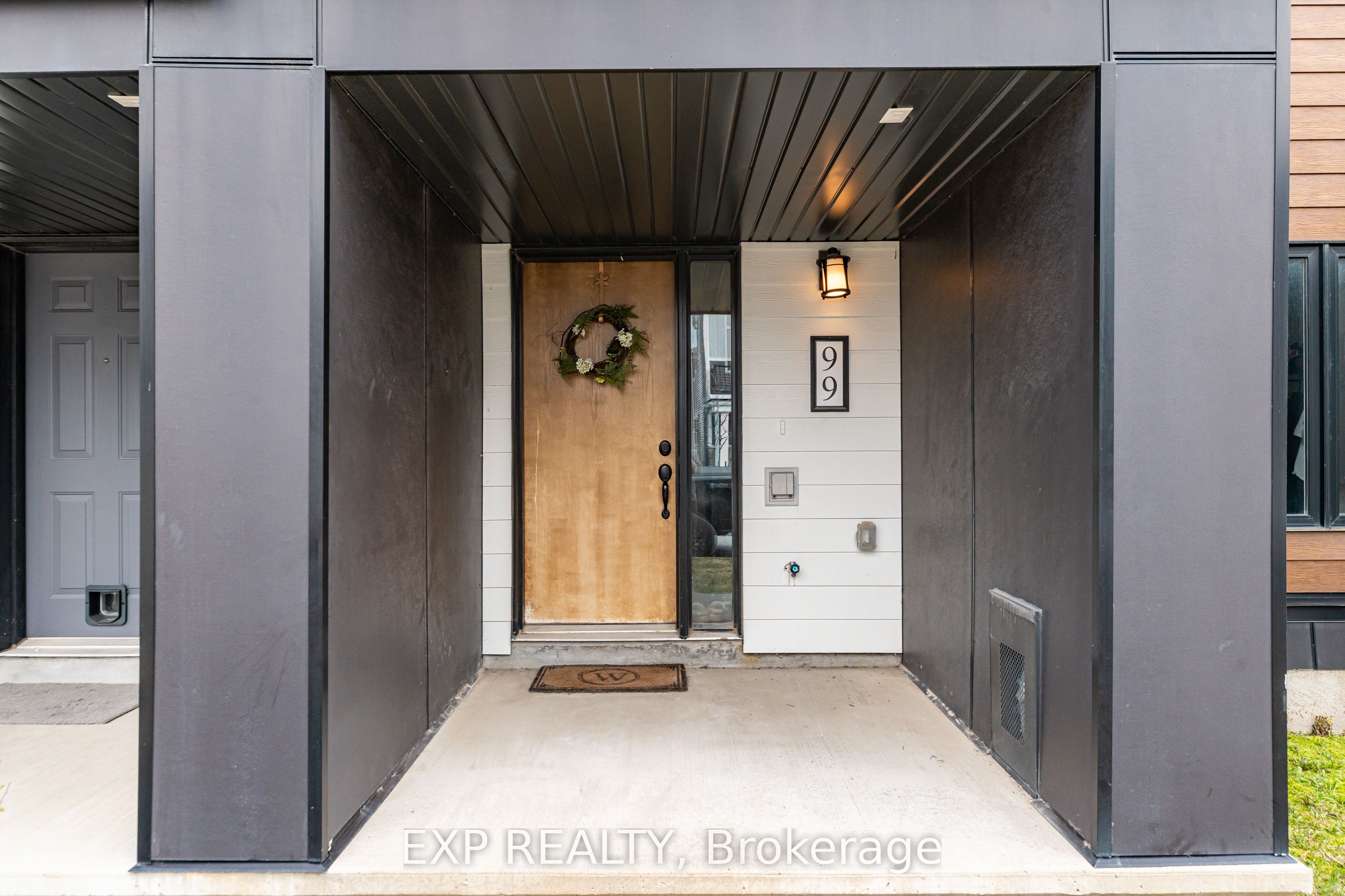Additional image 3 of 99 Kyanite Lane, Ottawa, ON, K2J 7B4