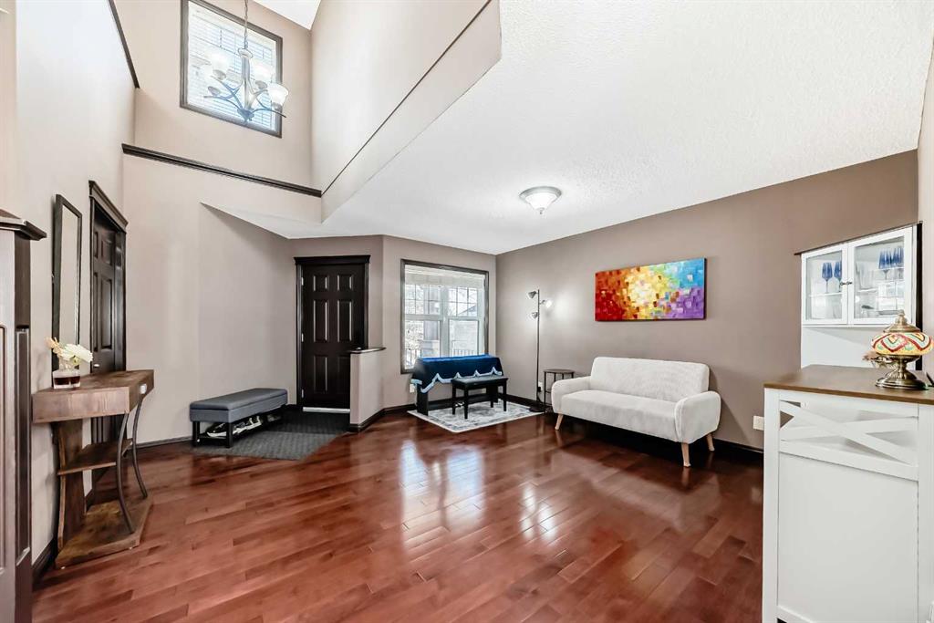 Additional image 3 of 229 Panamount Road NW, Calgary, AB, T3K 0H9