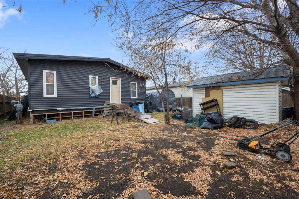 Additional image 2 of 232 Greenwich Lane, Fort Mcmurray, AB, T9H 3Z3