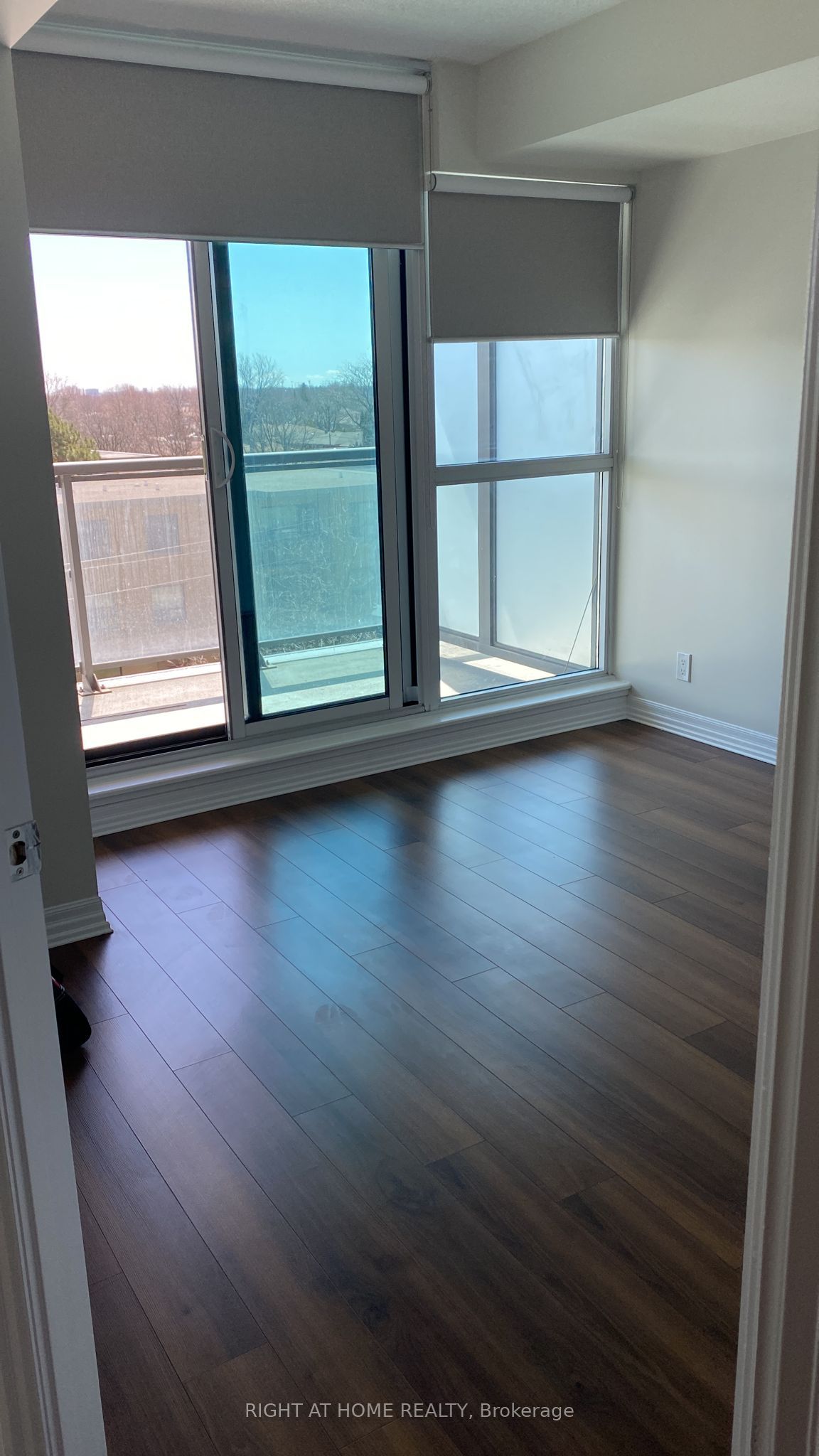 Additional image 3 of 513-80 Esther Lorrie Drive, Toronto, ON, M9W 0C6