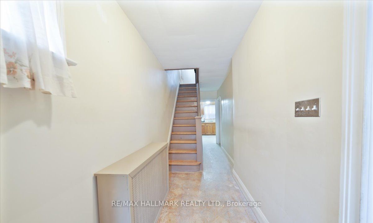 Additional image 6 of 39 Lanark Avenue, Toronto, ON, M6C 2B5