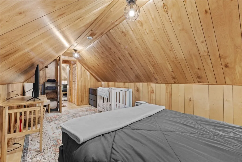 Additional image 22 of 317 Moreno Ln, Sugarloaf, CA 92386