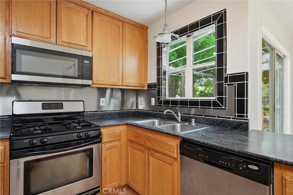 Additional image 39 of 18057 Spyglass Rd, Hidden Valley Lake, CA 95467