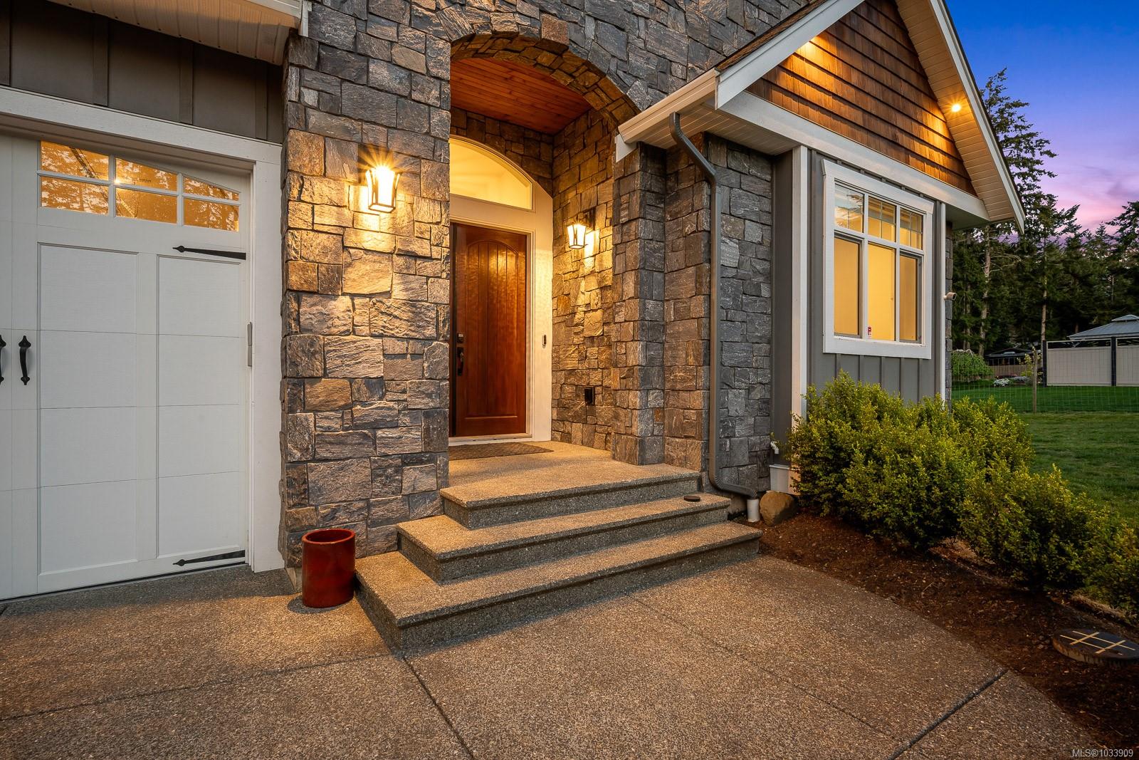 Additional image 6 of 2294 Waveland Road, Courtenay, BC, V9J 1X8