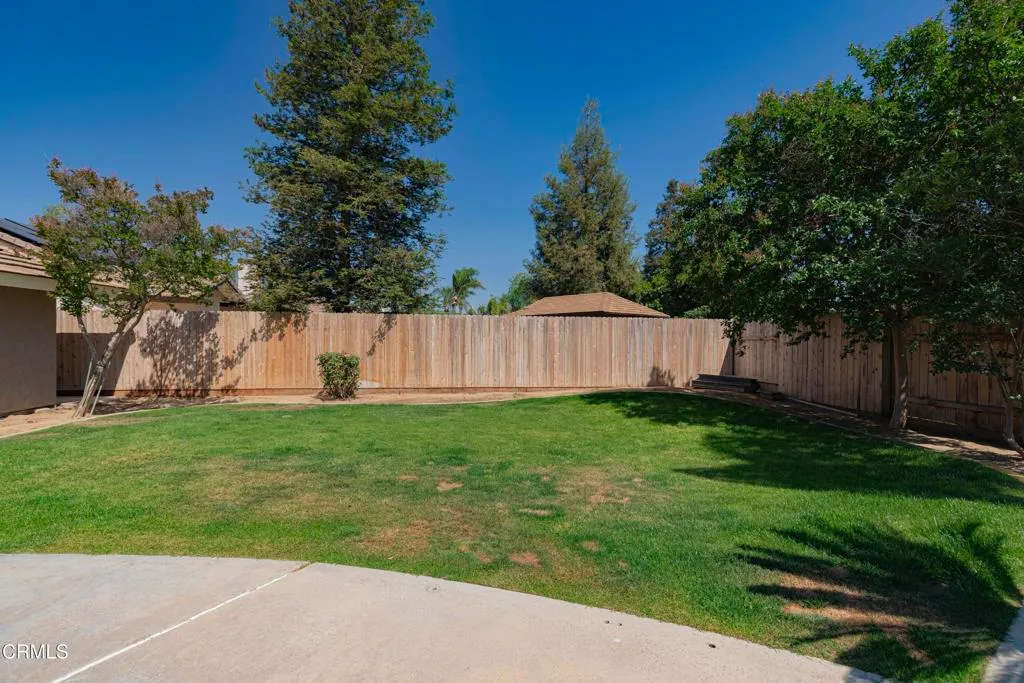 Additional image 88 of 11123 Coachlight Court, Bakersfield, CA 93312