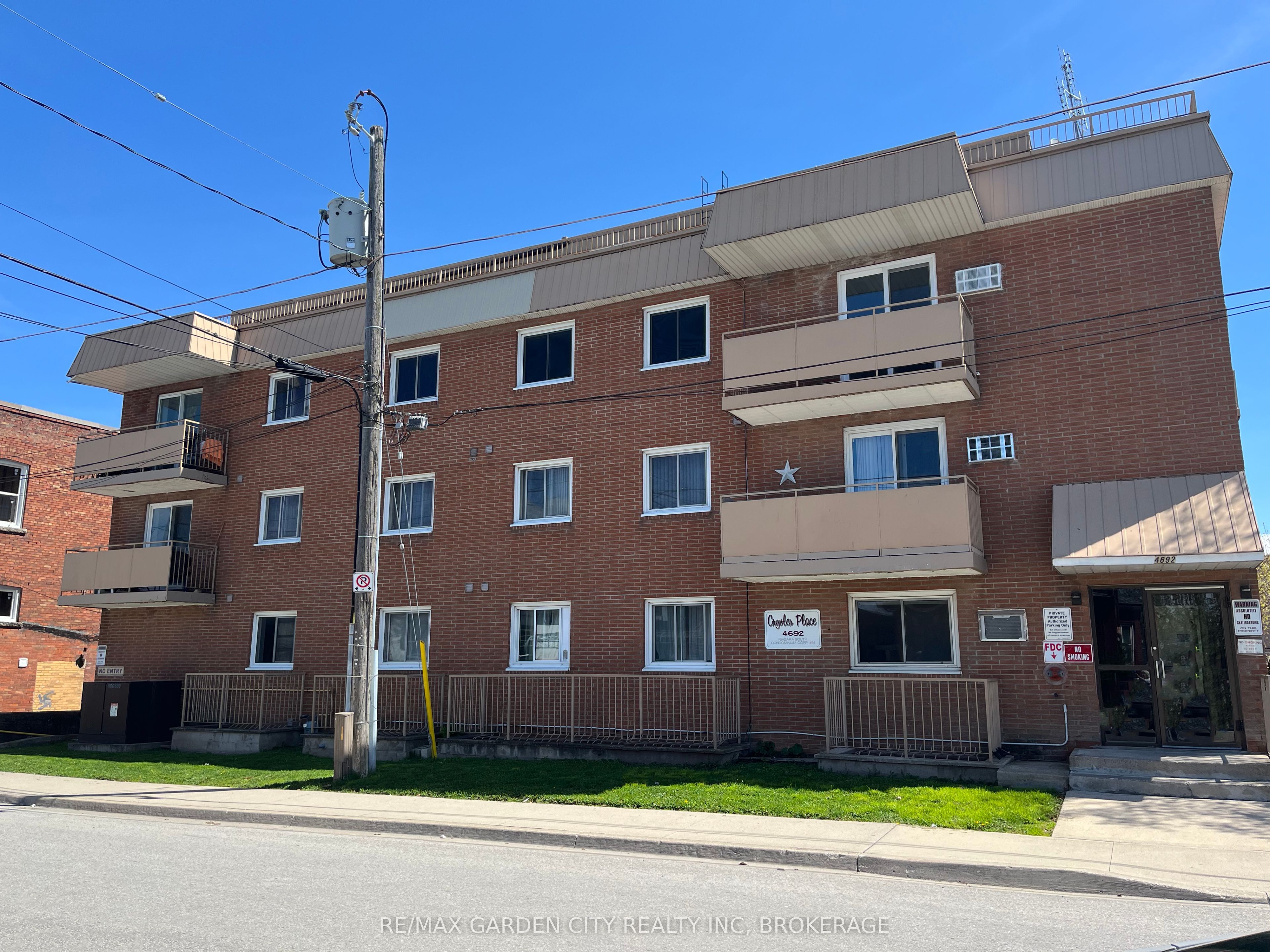Additional image 2 of 302-4692 Crysler Avenue, Niagara Falls, ON, L2E 3V8