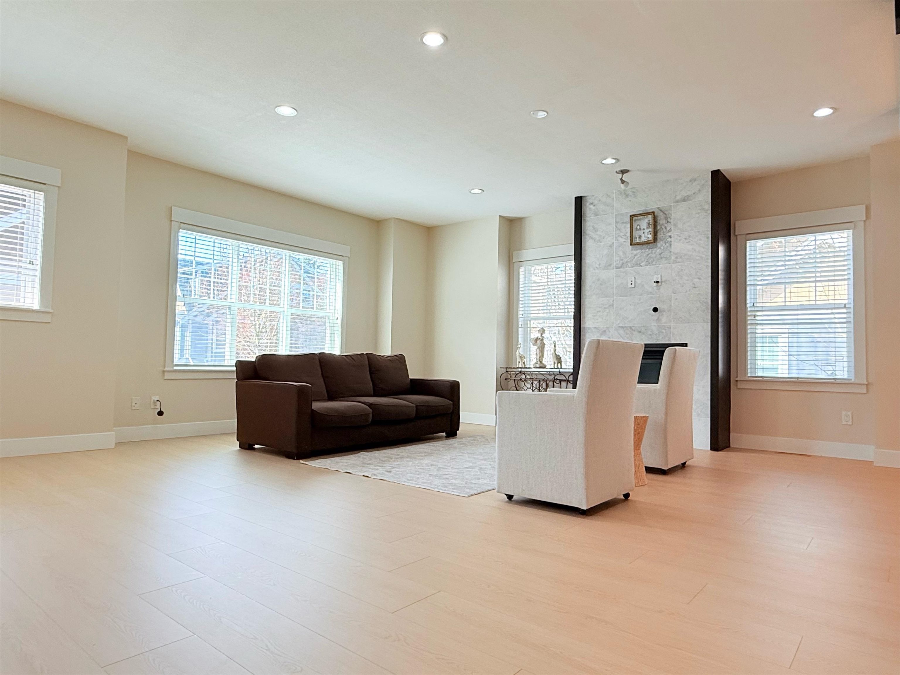 Additional image 2 of 21-15988 32 Avenue, Surrey, BC, V3Z 2J4