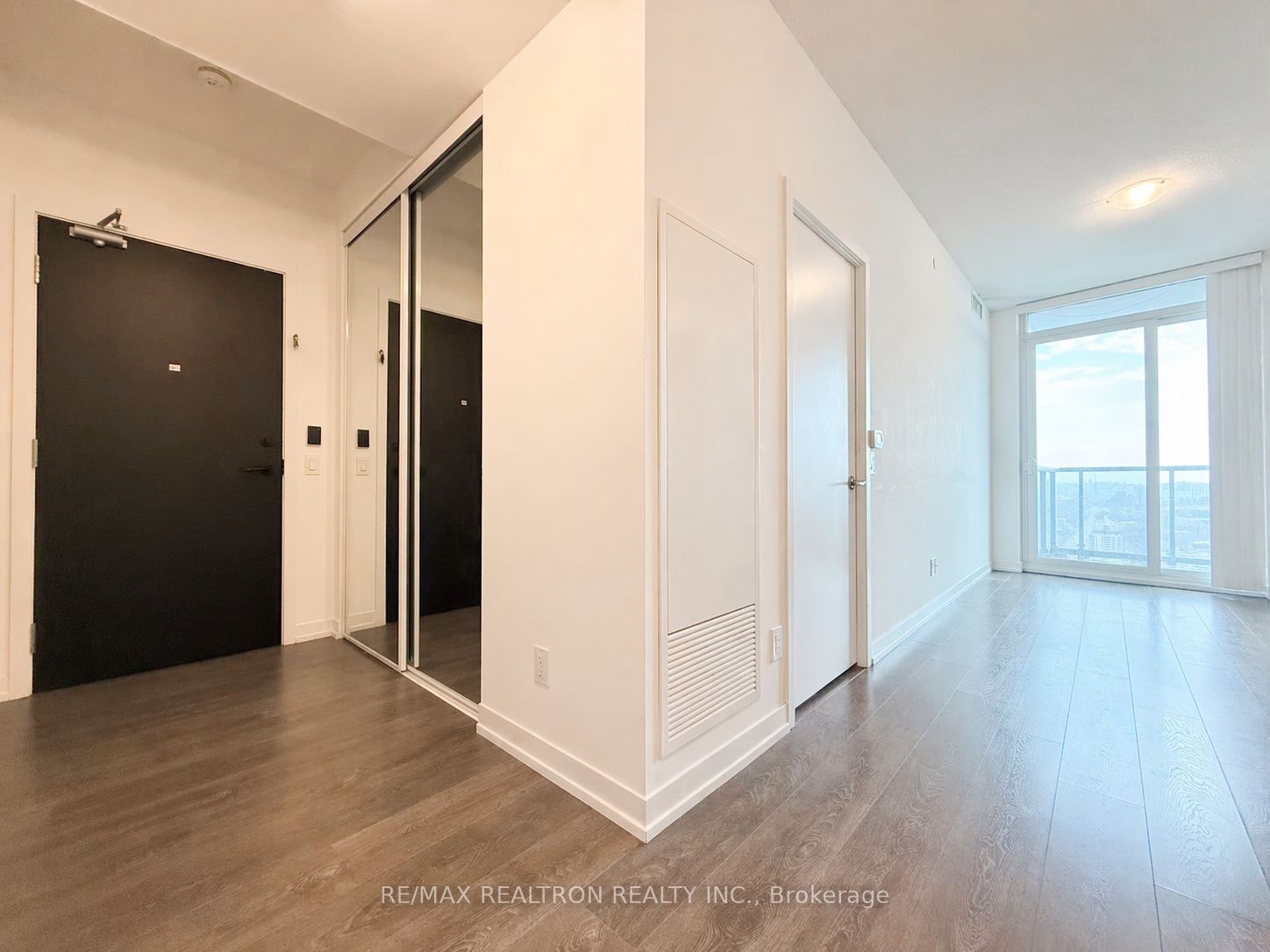 Additional image 3 of 3212-125 Redpath Avenue, Toronto, ON, M4S 0B5