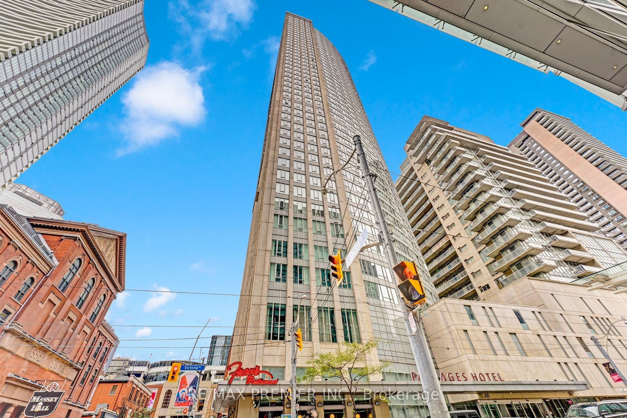 4407-210 Victoria Street, Toronto, ON, M5B 2R3