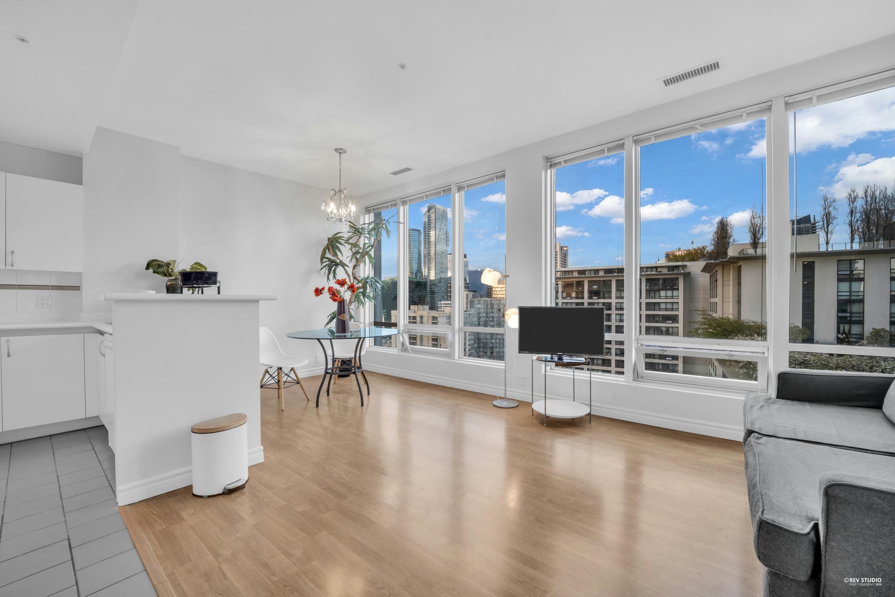 Additional image 5 of 1512-989 Nelson Street, Vancouver, BC, V6Z 2S1