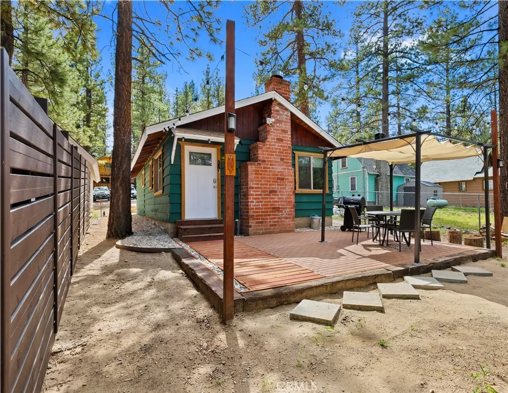 Additional image 3 of 428 W Aeroplane Blvd, Big Bear City, CA 92314