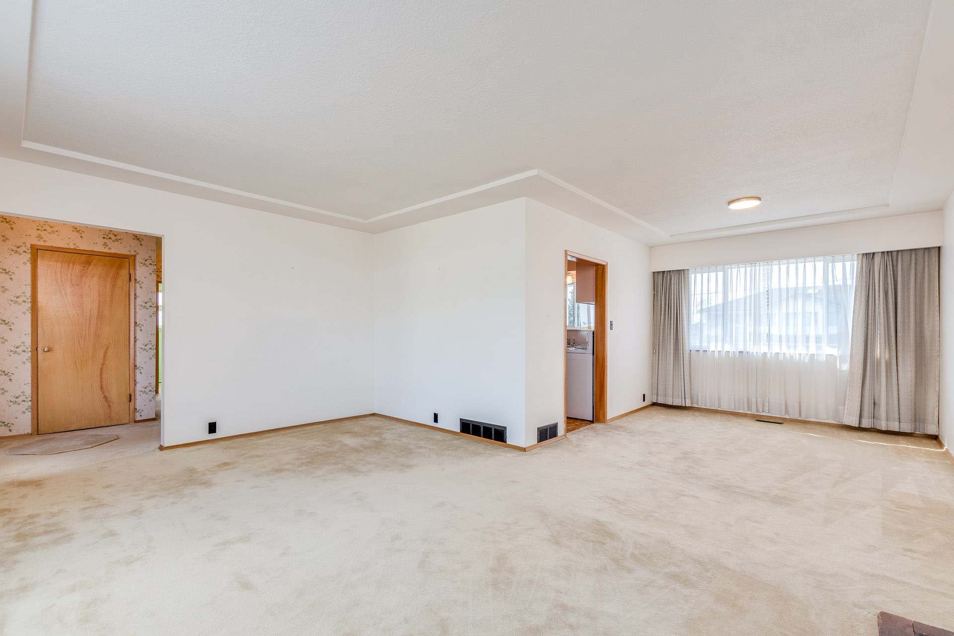 Additional image 5 of 6664 Charles Street, Burnaby, BC, V5B 2H1