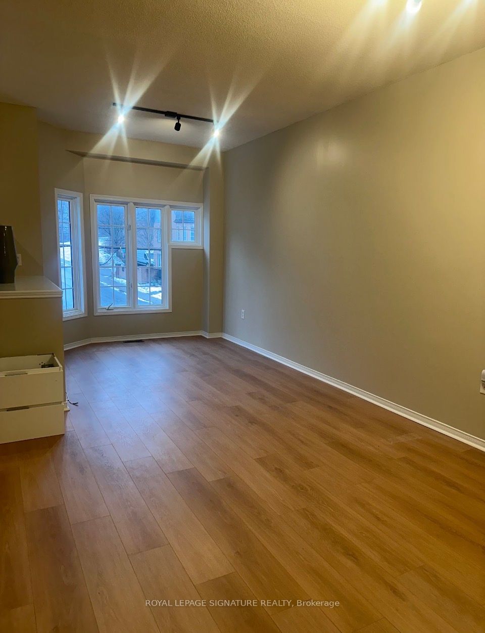 Additional image 3 of 170 Dawes Road, Toronto, ON, M4C 5C4