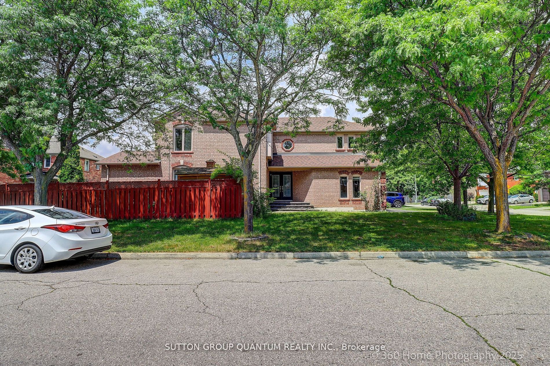 Additional image 2 of 3246 Fanleaf Drive, Mississauga, ON, L5N 7C9