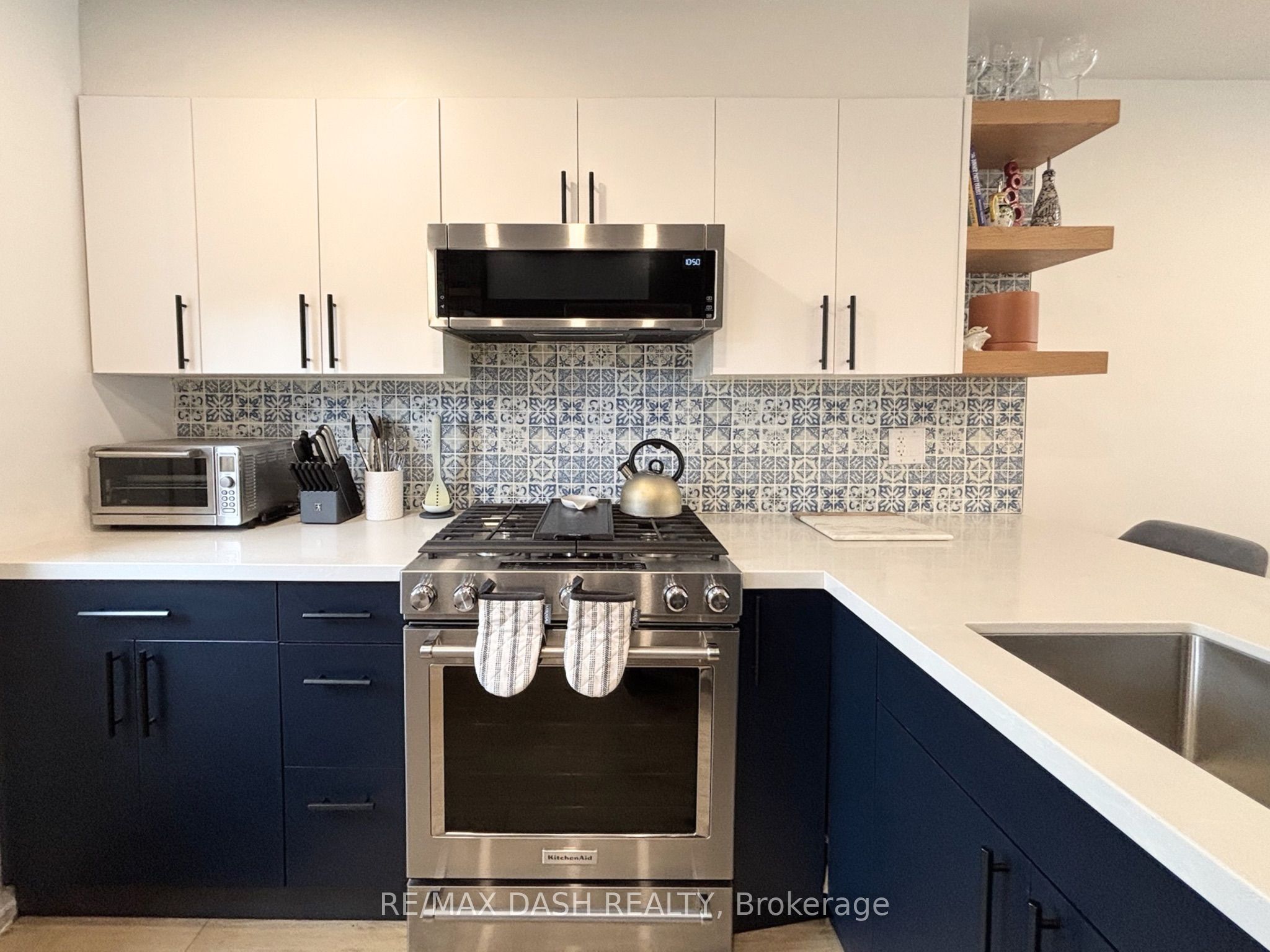 Additional image 2 of 3312 Bathurst Street, Toronto, ON, M6A 2B6