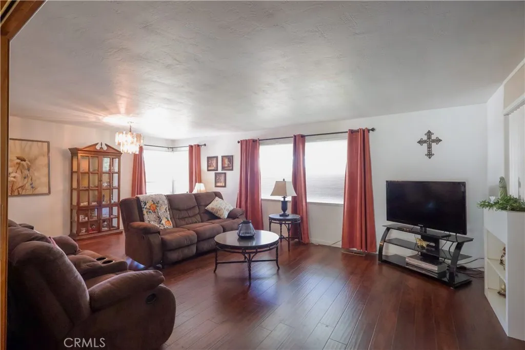 Additional image 48 of 494 E Merritt Avenue, Tulare, CA 93274