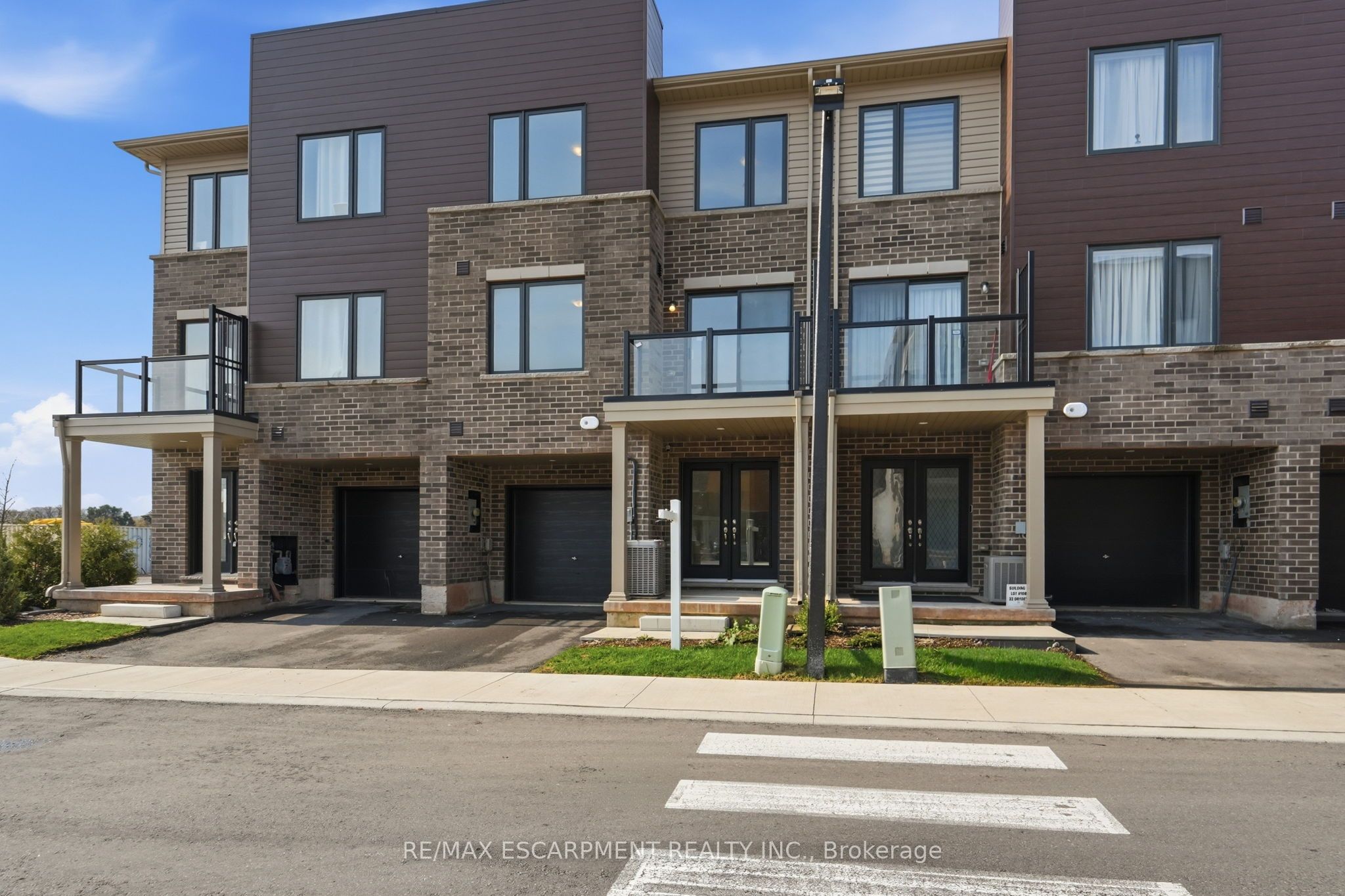 Additional image 2 of 34 Dryden Lane, Hamilton, ON, L8H 0B6