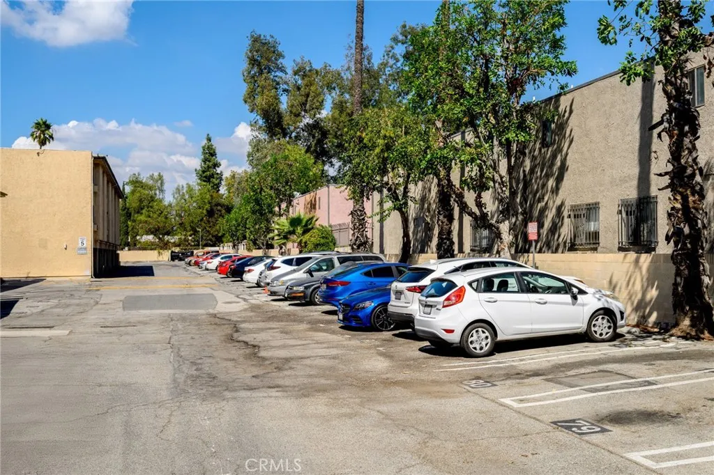 15425 Sherman Way Unit 107A, Van Nuys, CA 91406