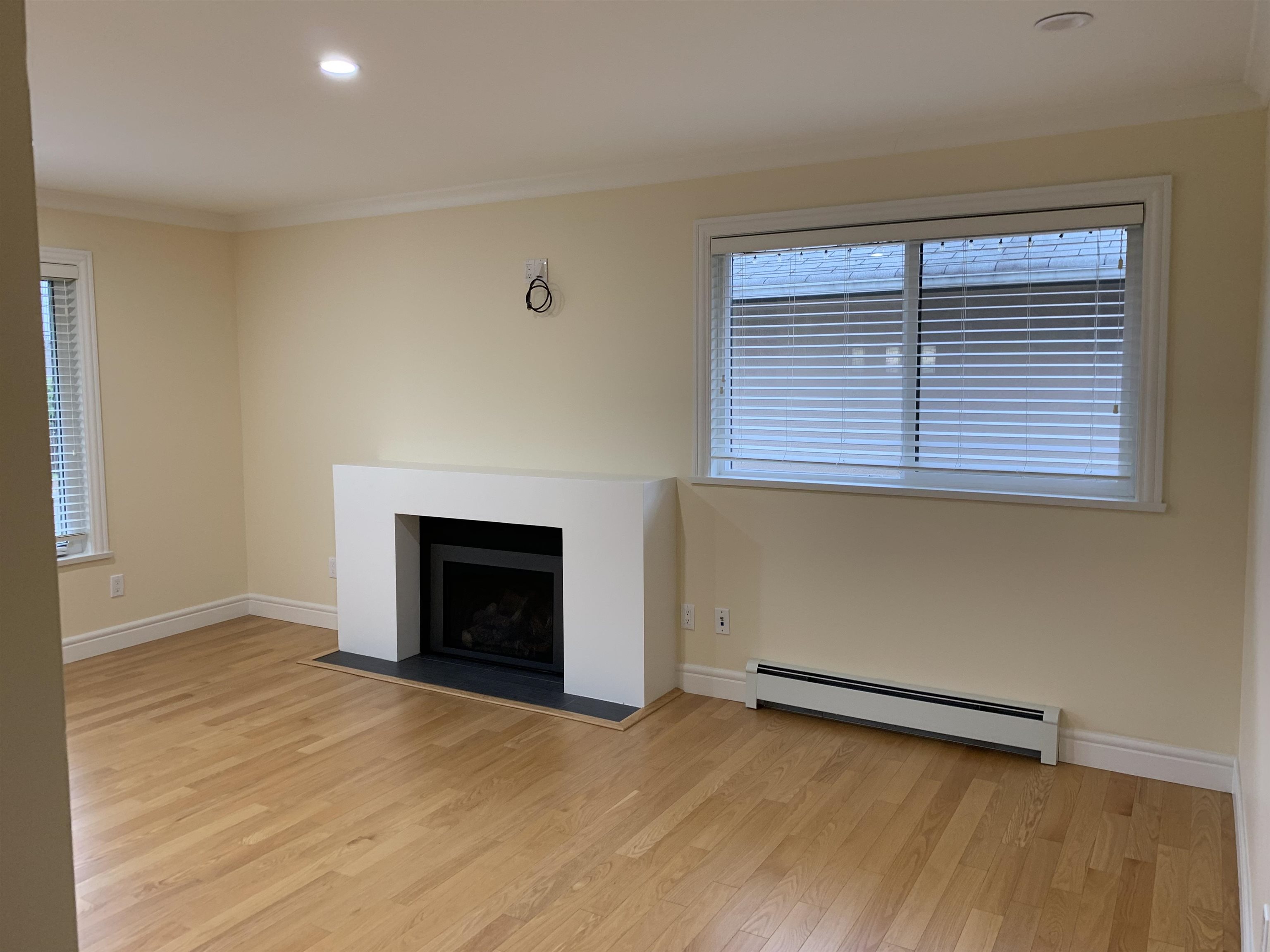 Additional image 5 of 552 22nd Street W, North Vancouver, BC, V7M 2A5