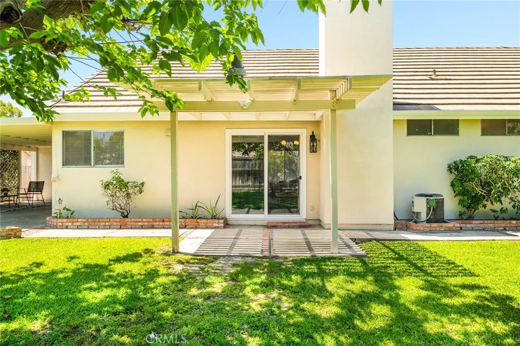 Additional image 28 of 977 N Driftwood Ave, Rialto, CA 92376