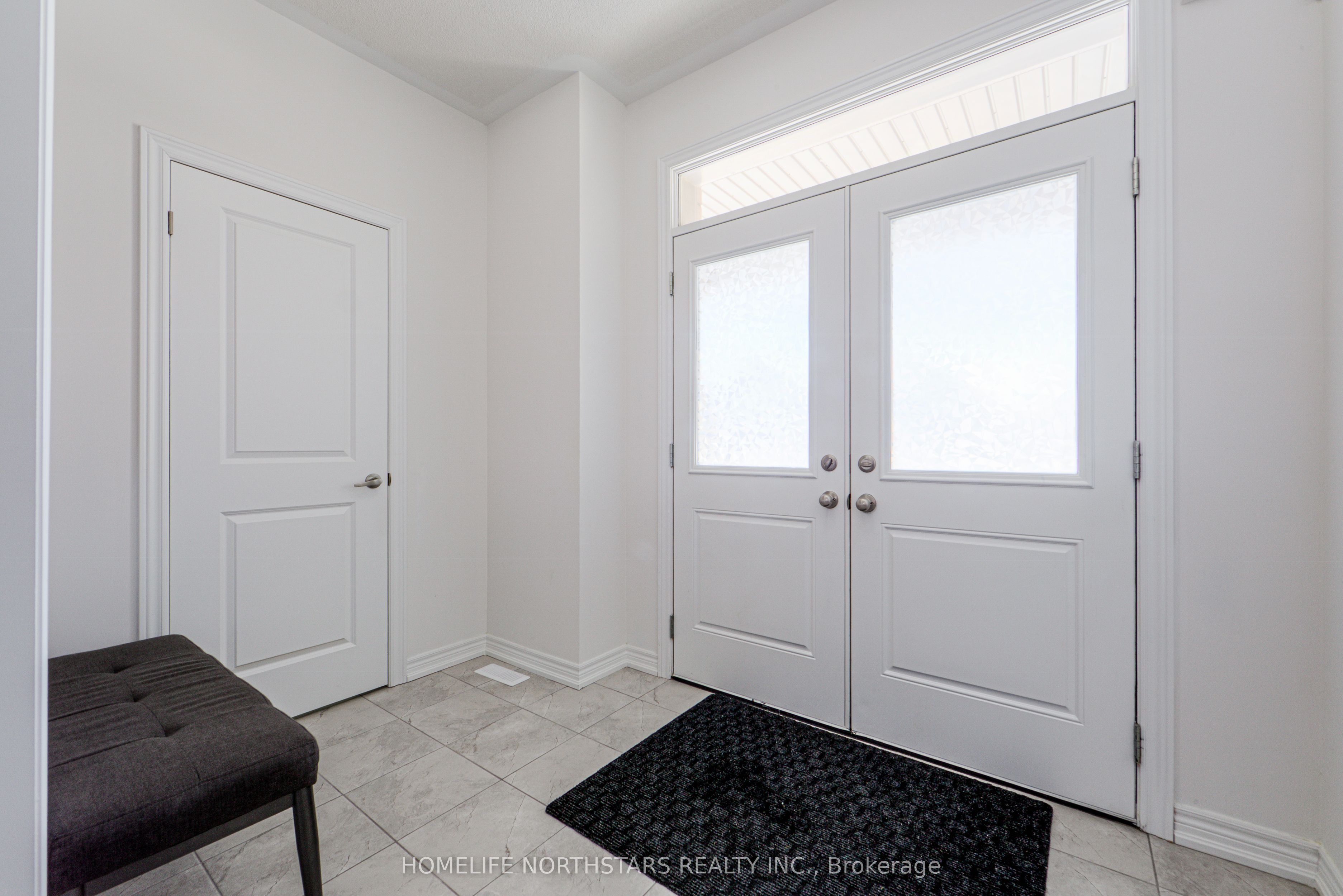 Additional image 4 of 7 Wakefield Boulevard, Essa, ON, L3W 0L7