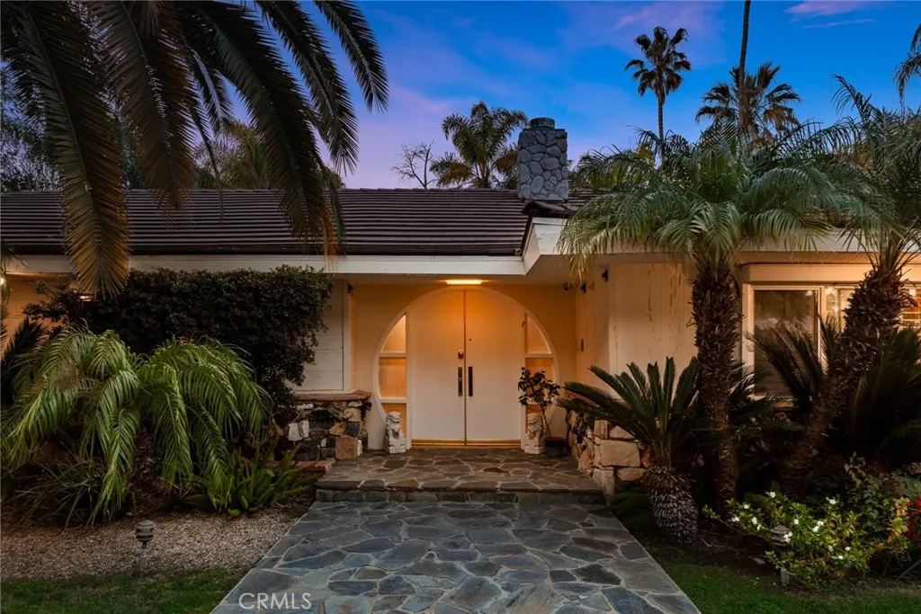 Additional image 124 of 22723 Erwin St, Woodland Hills, CA 91367