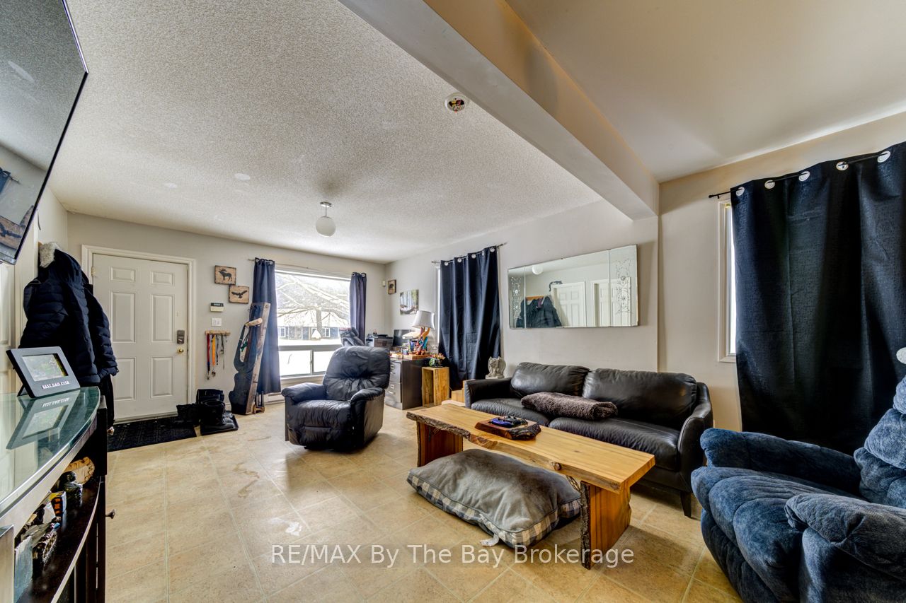Additional image 6 of 701 River Road E, Wasaga Beach, ON, L9Z 2M3