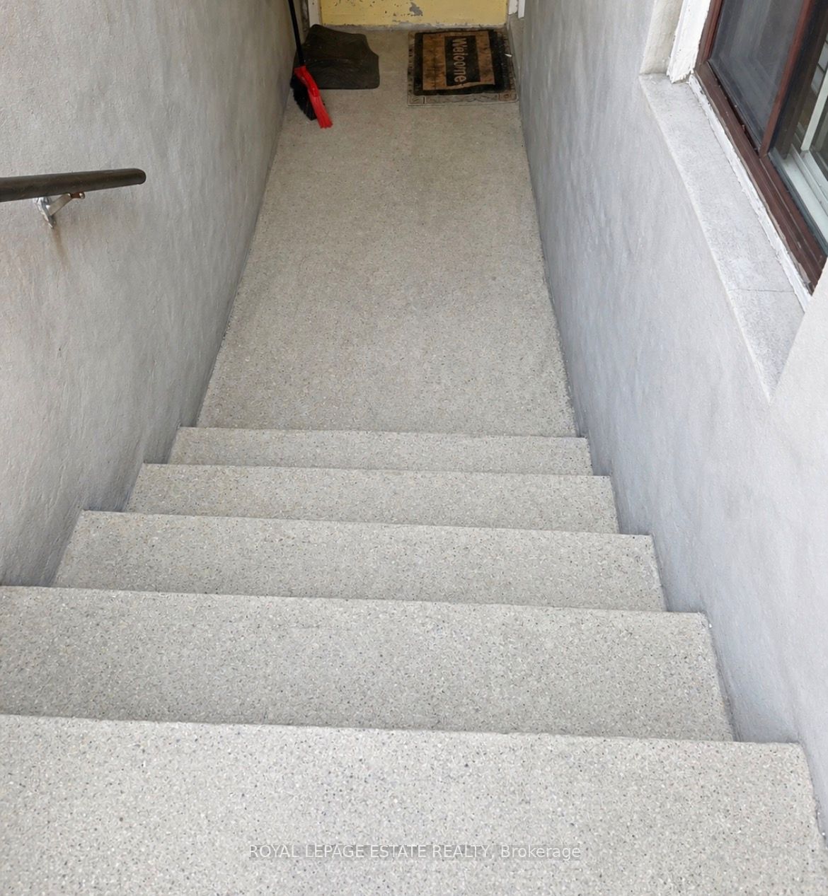 Additional image 4 of Basement-11 Keystone Avenue, Toronto, ON, M4C 1G9