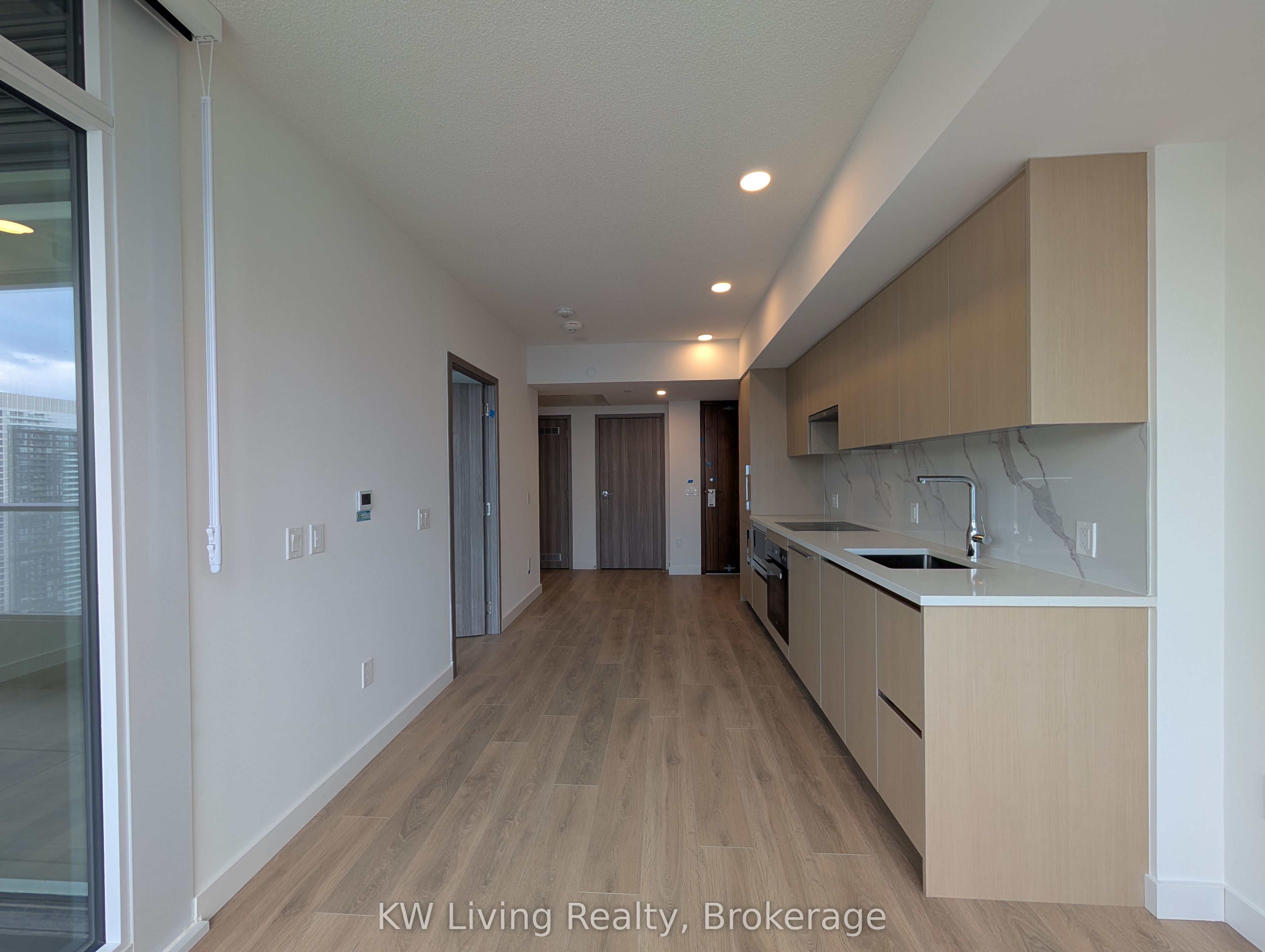 Additional image 3 of 4315-1 Concord Cityplace Way, Toronto, ON, M5V 0X3