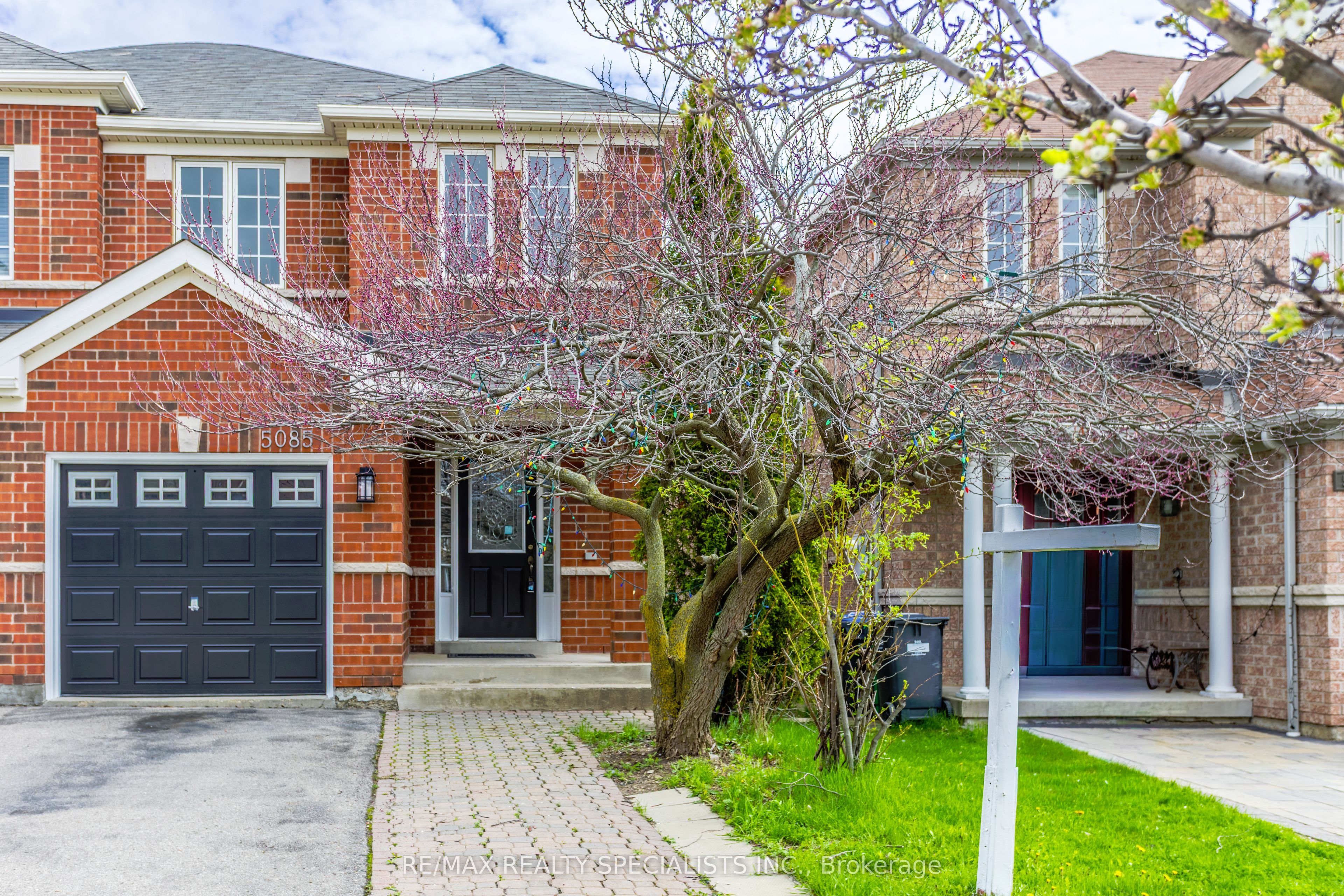 5085 Churchill Meadows Boulevard, Mississauga, ON, L5M 8A1