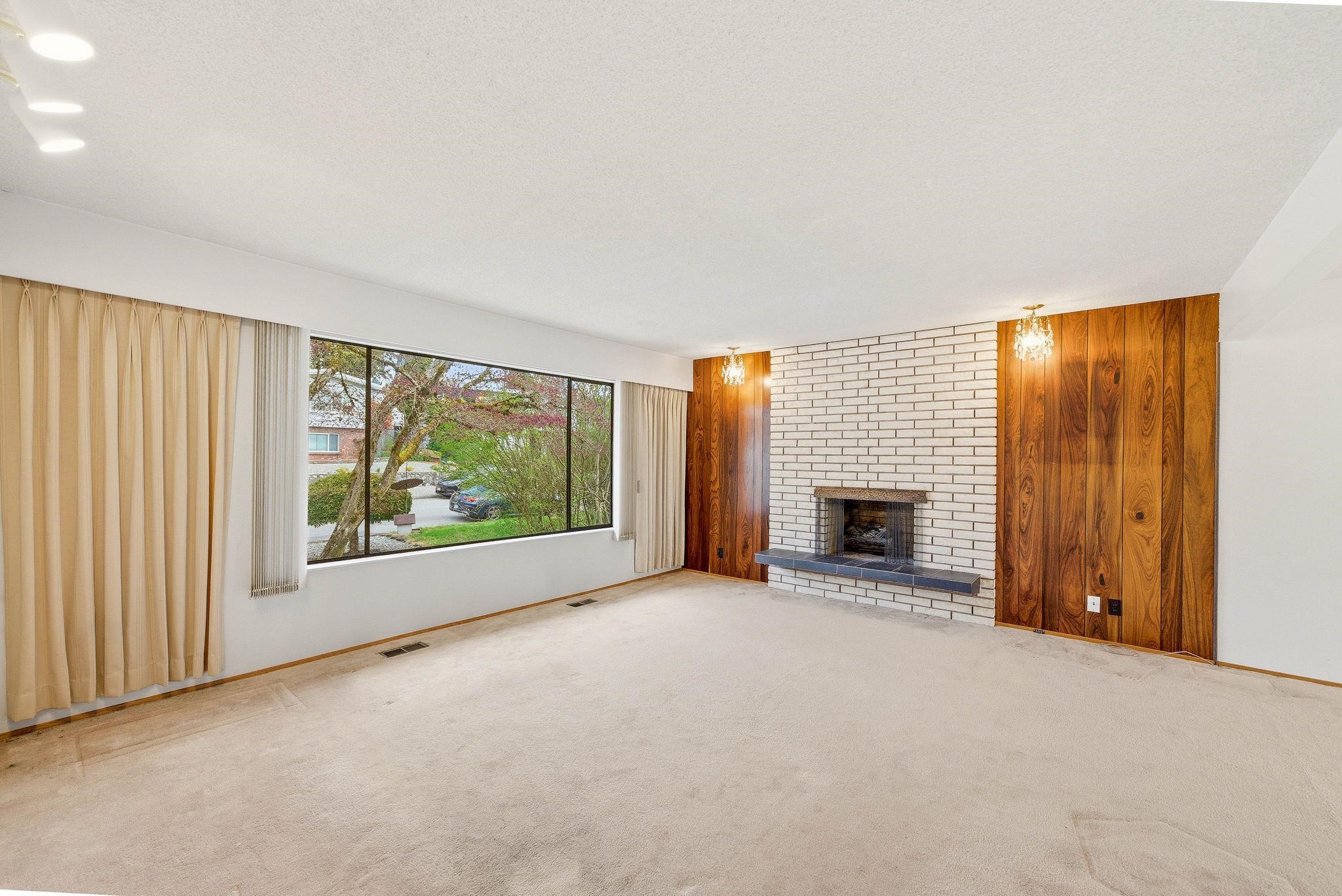 Additional image 6 of 5180 Springdale Court, Burnaby, BC, V5B 4P4