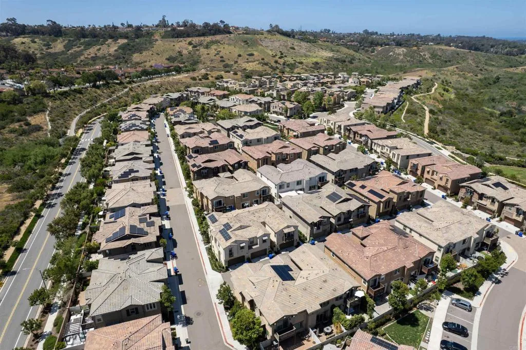 Additional image 92 of 3240 Crecida Way, Carlsbad, CA 92010