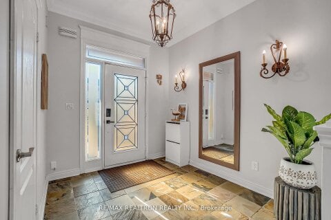 Additional image 8 of 25 Kingsbridge Circle, Vaughan, ON, L4J 8N8