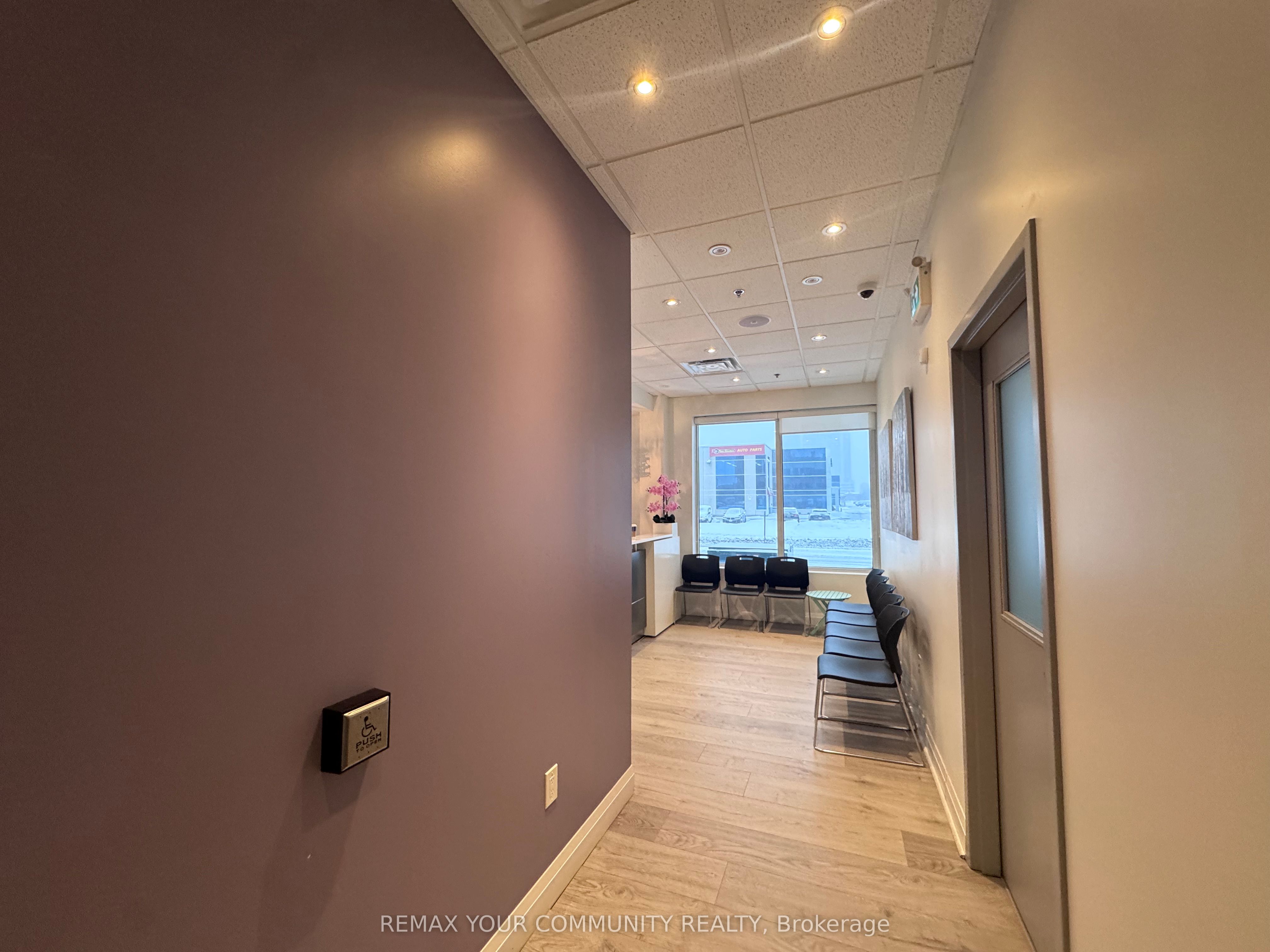 Additional image 2 of 105-8760 Jane Street S, Vaughan, ON, L4K 2M9