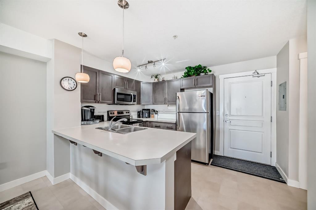 Additional image 2 of 313-2300 Evanston Square NW, Calgary, AB, T3P 0G8