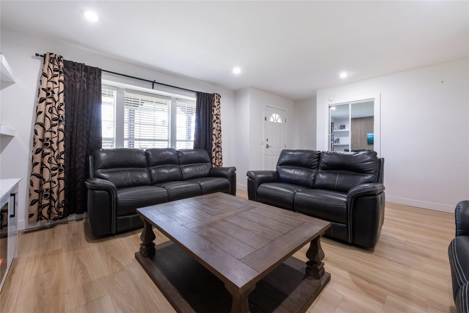 Additional image 4 of 16954 60 Avenue, Surrey, BC, V3S 1T2