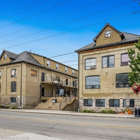 4-12 Bridgeport Road E, Waterloo, ON, N2J 2J3