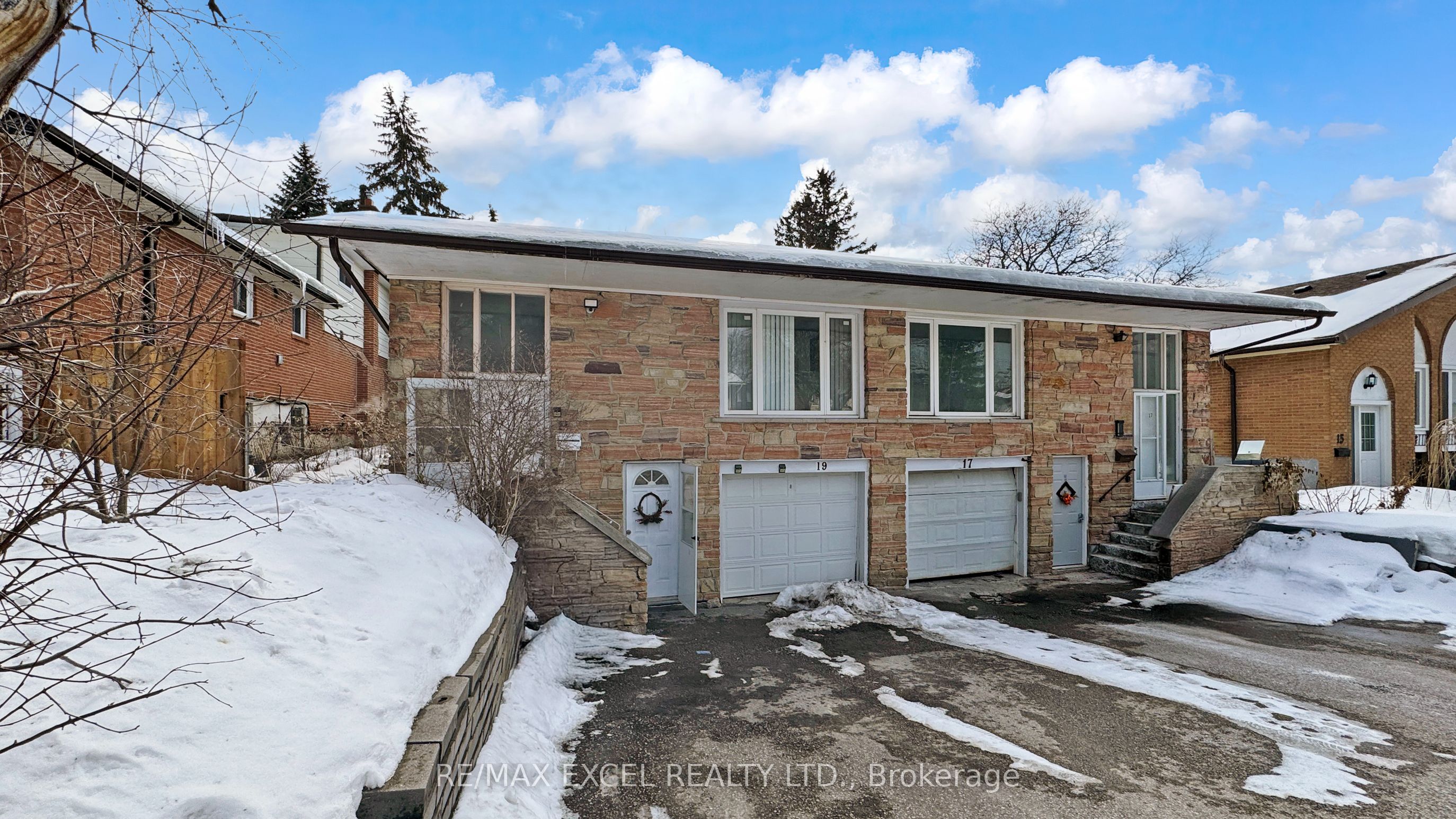 Additional image 2 of 19 Clancy Drive, Toronto, ON, M2J 2V7