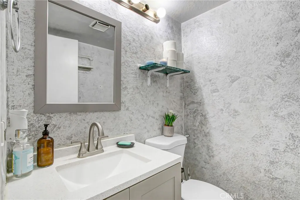 Additional image 27 of 142 S Lamarr St, Rialto, CA 92376