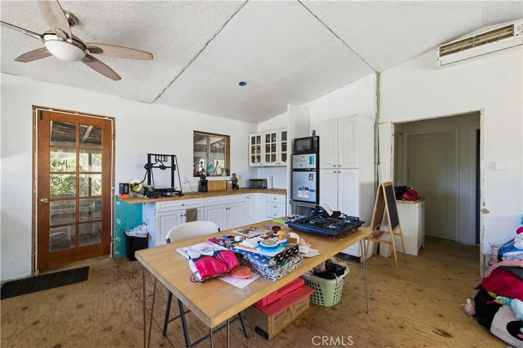 Additional image 27 of 14971 Sunnydale Dr, Lake Hughes, CA 93532