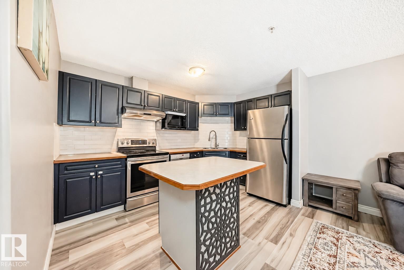 Additional image 5 of 102-16221 95 Street NW, Edmonton, AB, T5Z3V3