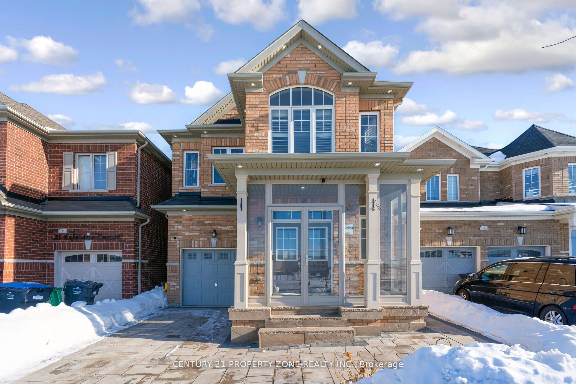 19 Exhibition Crescent, Brampton, ON, L7A 4B9